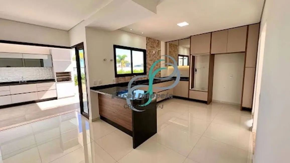 Foto 7 de Casa com 4 quartos à venda, 335m2 em Monte Alegre, Vinhedo - SP