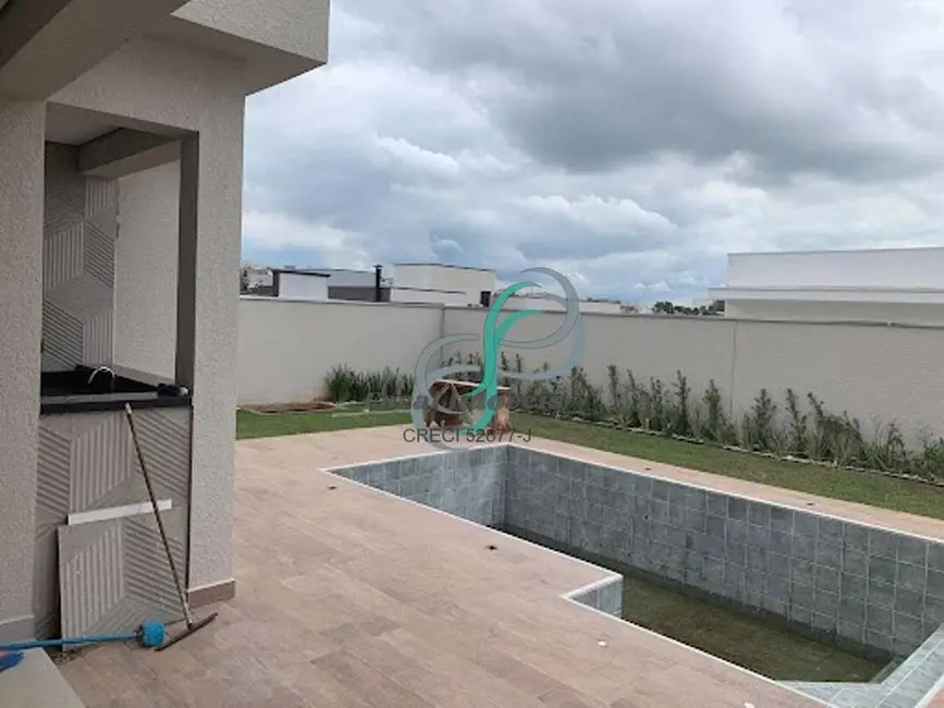 Casa com 4 quartos à venda, 296m2 em Jardim García, Campinas - SP - imagem 3 Foto 3 de Casa com 4 quartos à venda, 296m2 em Jardim García, Campinas - SP