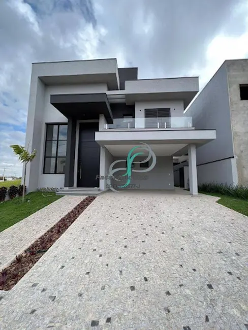 Foto 1 de Casa com 4 quartos à venda, 305m2 em Jardim García, Campinas - SP