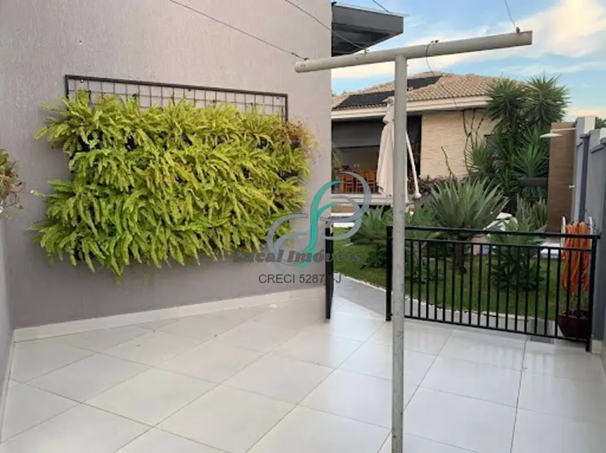 Foto 4 de Casa com 3 quartos à venda, 330m2 em Centro, Vinhedo - SP