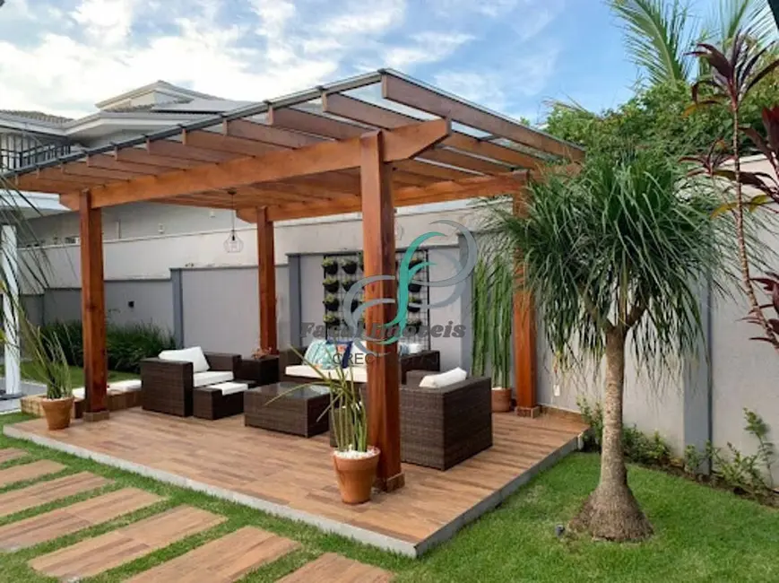 Foto 9 de Casa com 3 quartos à venda, 330m2 em Centro, Vinhedo - SP