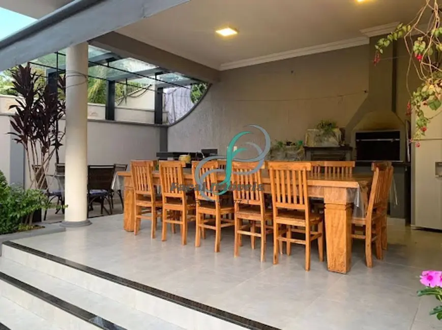 Foto 5 de Casa com 3 quartos à venda, 330m2 em Centro, Vinhedo - SP