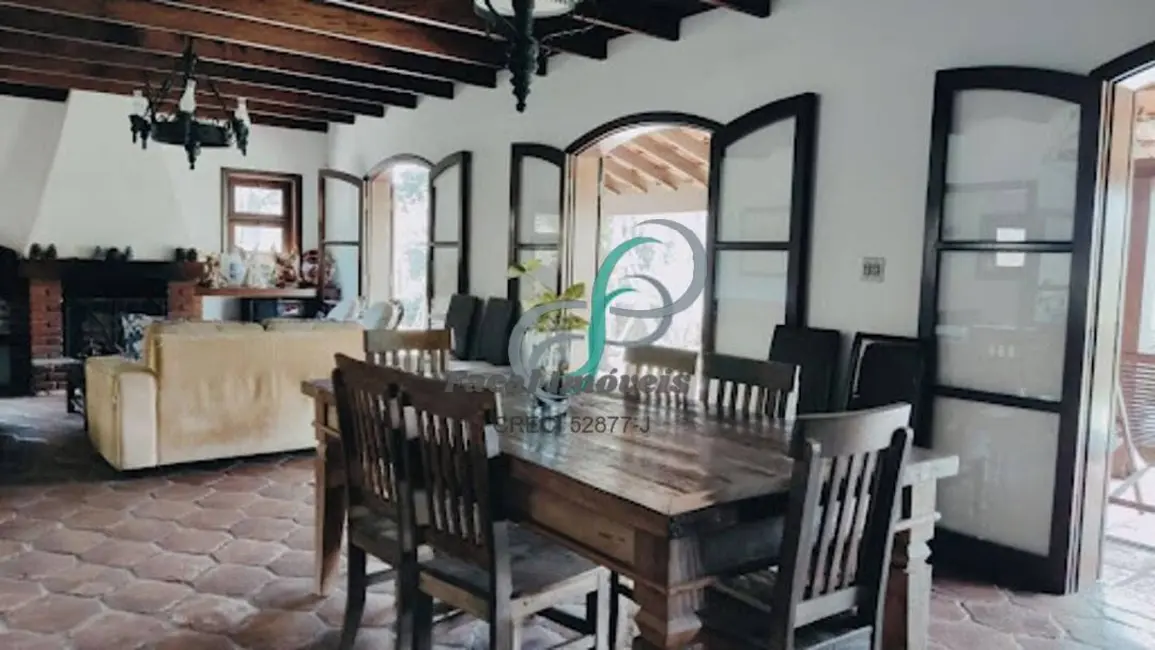 Foto 6 de Casa com 4 quartos à venda, 550m2 em Vinhedo - SP