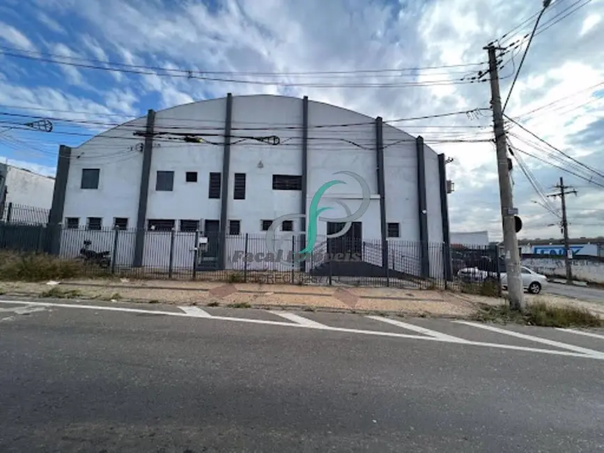 Foto 2 de Armazém / Galpão à venda, 705m2 em Valinhos - SP