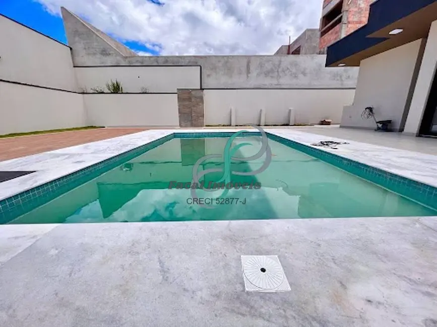 Casa com 4 quartos à venda, 375m2 em Joapiranga, Valinhos - SP - imagem 9 Foto 9 de Casa com 4 quartos à venda, 375m2 em Joapiranga, Valinhos - SP