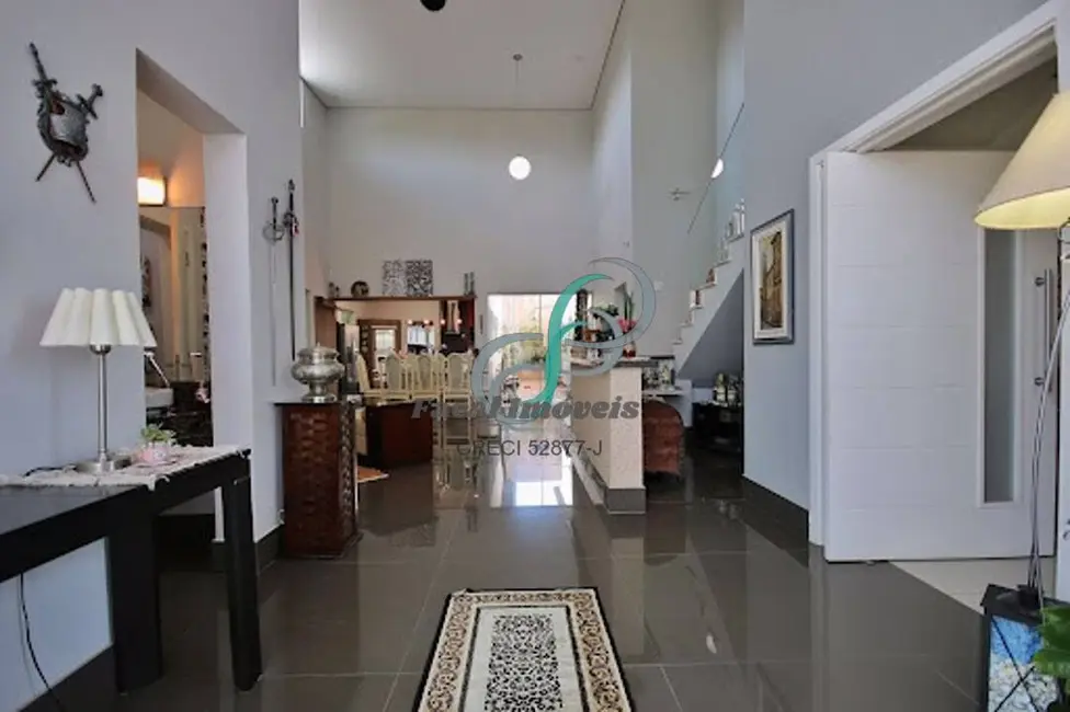Casa com 4 quartos à venda, 436m2 em Vinhedo - SP - imagem 4 Foto 4 de Casa com 4 quartos à venda, 436m2 em Vinhedo - SP