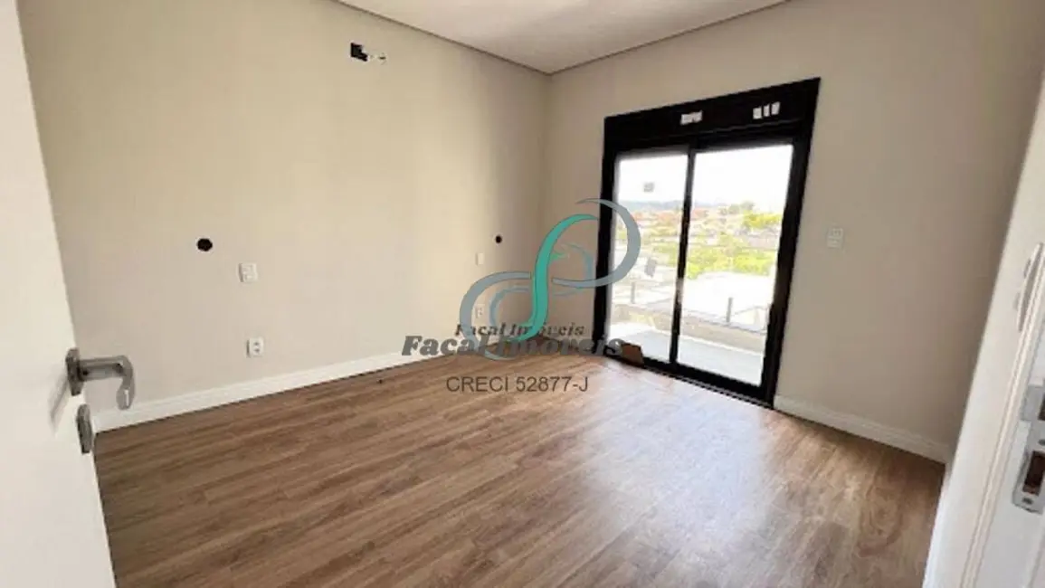 Foto 9 de Casa com 4 quartos à venda, 260m2 em Jardim São Marcos, Valinhos - SP