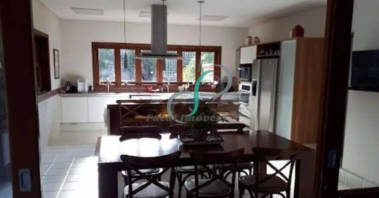Casa com 6 quartos à venda, 795m2 em Valinhos - SP - imagem 8 Foto 8 de Casa com 6 quartos à venda, 795m2 em Valinhos - SP