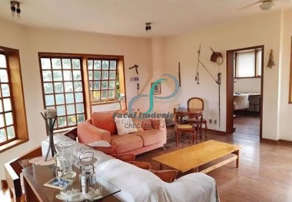 Foto 4 de Casa com 4 quartos à venda, 500m2 em Valinhos - SP