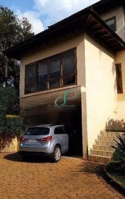 Foto 1 de Casa com 4 quartos à venda, 500m2 em Valinhos - SP