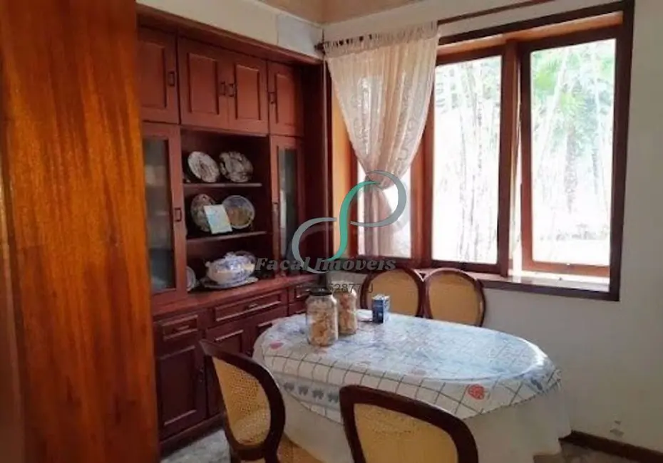 Foto 9 de Casa com 4 quartos à venda, 500m2 em Valinhos - SP