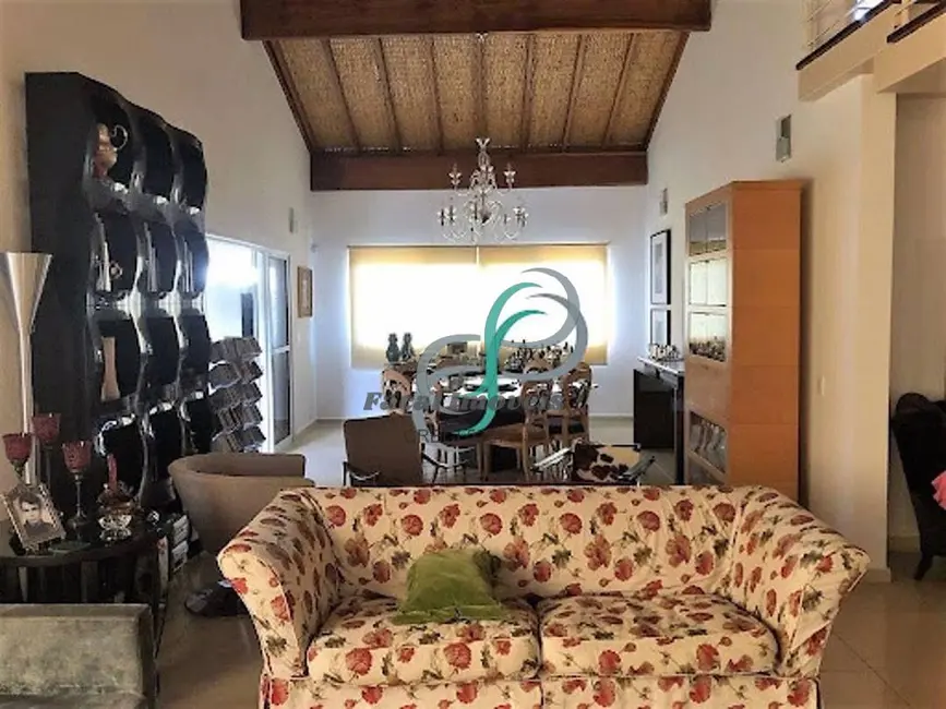 Foto 2 de Casa com 3 quartos à venda, 320m2 em Valinhos - SP