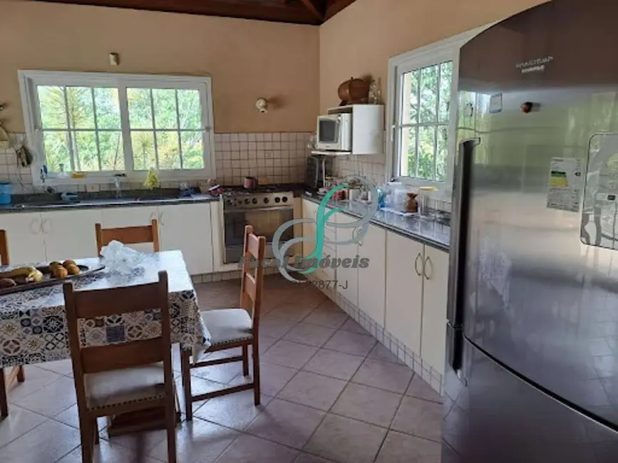 Foto 2 de Casa com 3 quartos à venda, 580m2 em Valinhos - SP