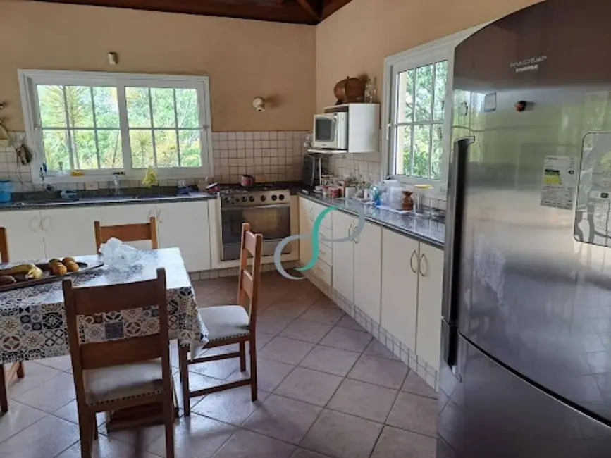 Foto 2 de Casa com 3 quartos à venda, 580m2 em Valinhos - SP