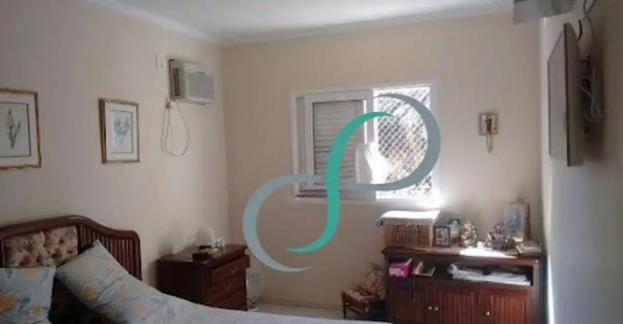 Foto 8 de Casa com 3 quartos à venda, 580m2 em Valinhos - SP