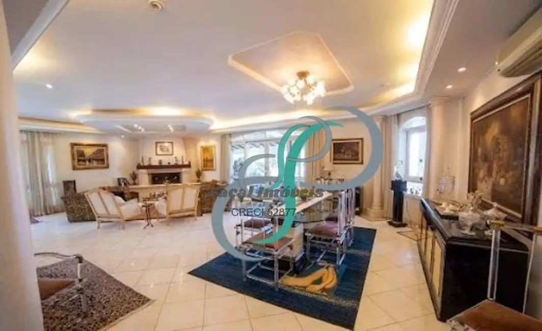 Casa com 5 quartos à venda, 1200m2 em Valinhos - SP - imagem 6 Foto 6 de Casa com 5 quartos à venda, 1200m2 em Valinhos - SP