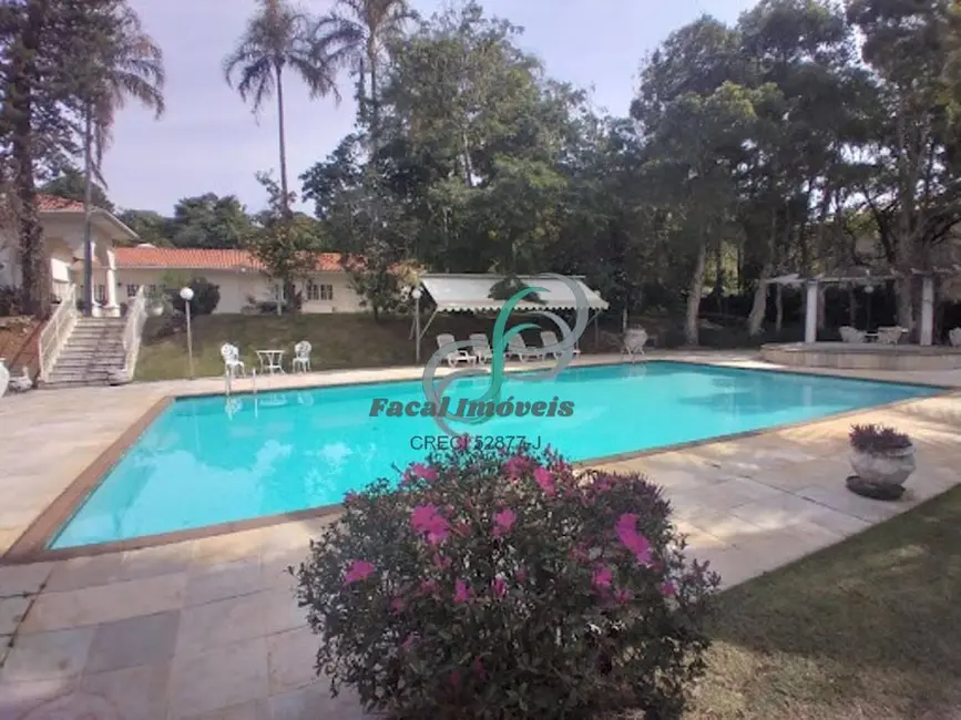 Foto 2 de Casa com 4 quartos à venda, 1200m2 em Valinhos - SP