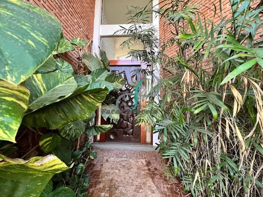Foto 7 de Casa com 6 quartos à venda, 600m2 em Valinhos - SP