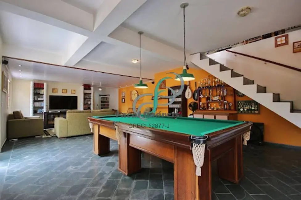 Foto 2 de Casa com 4 quartos à venda, 350m2 em Valinhos - SP