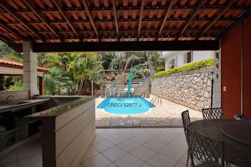Foto 5 de Casa com 4 quartos à venda, 350m2 em Valinhos - SP