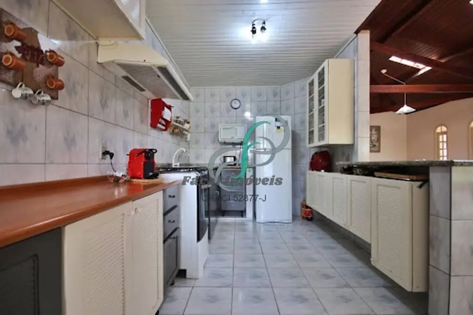 Foto 8 de Casa com 4 quartos à venda, 350m2 em Valinhos - SP