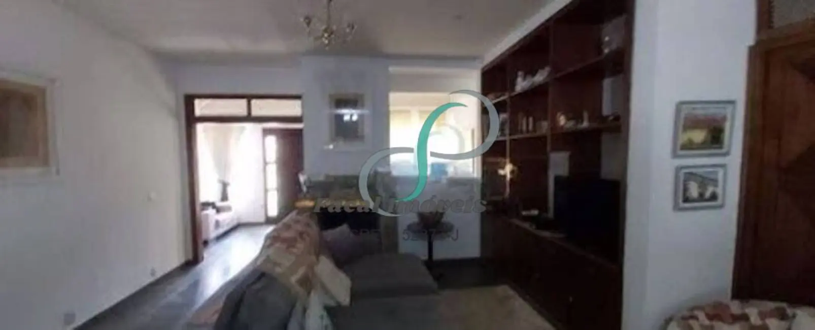 Casa com 4 quartos à venda, 362m2 em Valinhos - SP - imagem 3 Foto 3 de Casa com 4 quartos à venda, 362m2 em Valinhos - SP