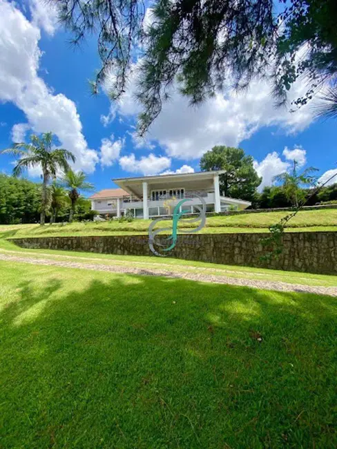 Casa com 4 quartos à venda, 800m2 em Valinhos - SP - imagem 8 Foto 8 de Casa com 4 quartos à venda, 800m2 em Valinhos - SP
