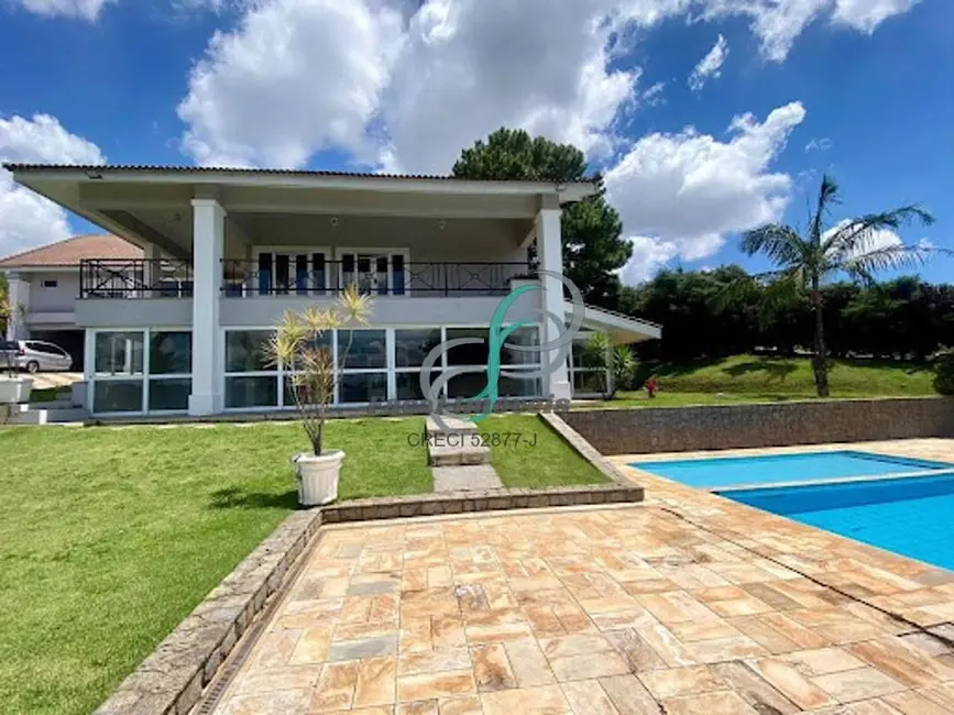 Casa com 4 quartos à venda, 800m2 em Valinhos - SP - imagem 1 Foto 1 de Casa com 4 quartos à venda, 800m2 em Valinhos - SP
