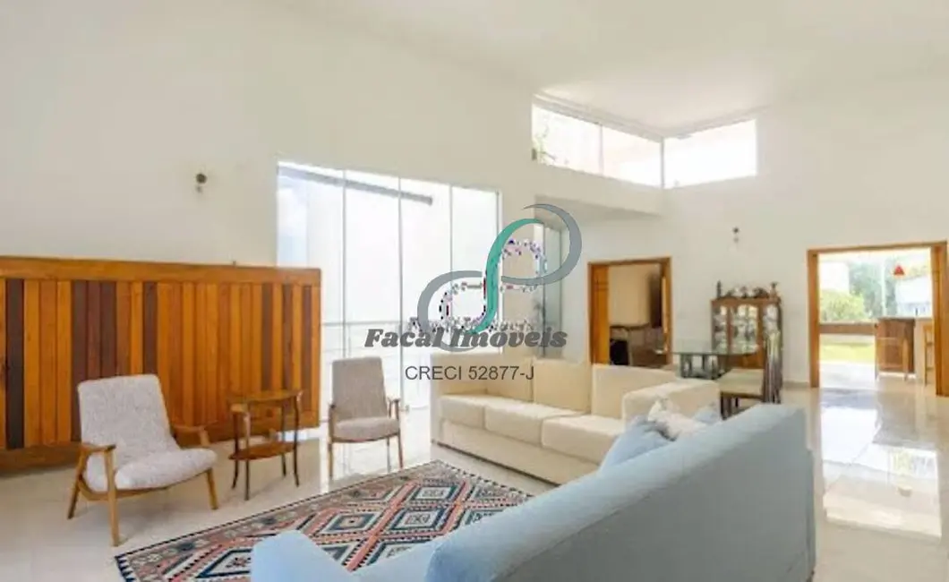 Casa de Condomínio com 3 quartos à venda, 405m2 em Valinhos - SP - imagem 4 Foto 4 de Casa de Condomínio com 3 quartos à venda, 405m2 em Valinhos - SP