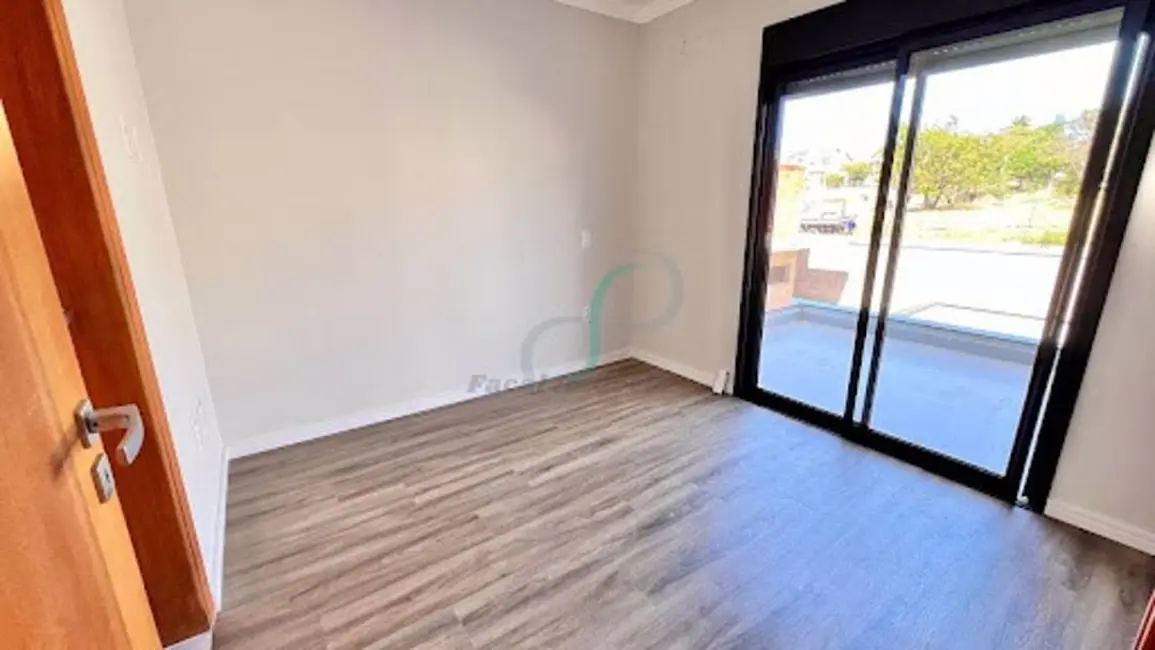 Casa com 3 quartos à venda, 239m2 em Capuava, Valinhos - SP - imagem 9 Foto 9 de Casa com 3 quartos à venda, 239m2 em Capuava, Valinhos - SP
