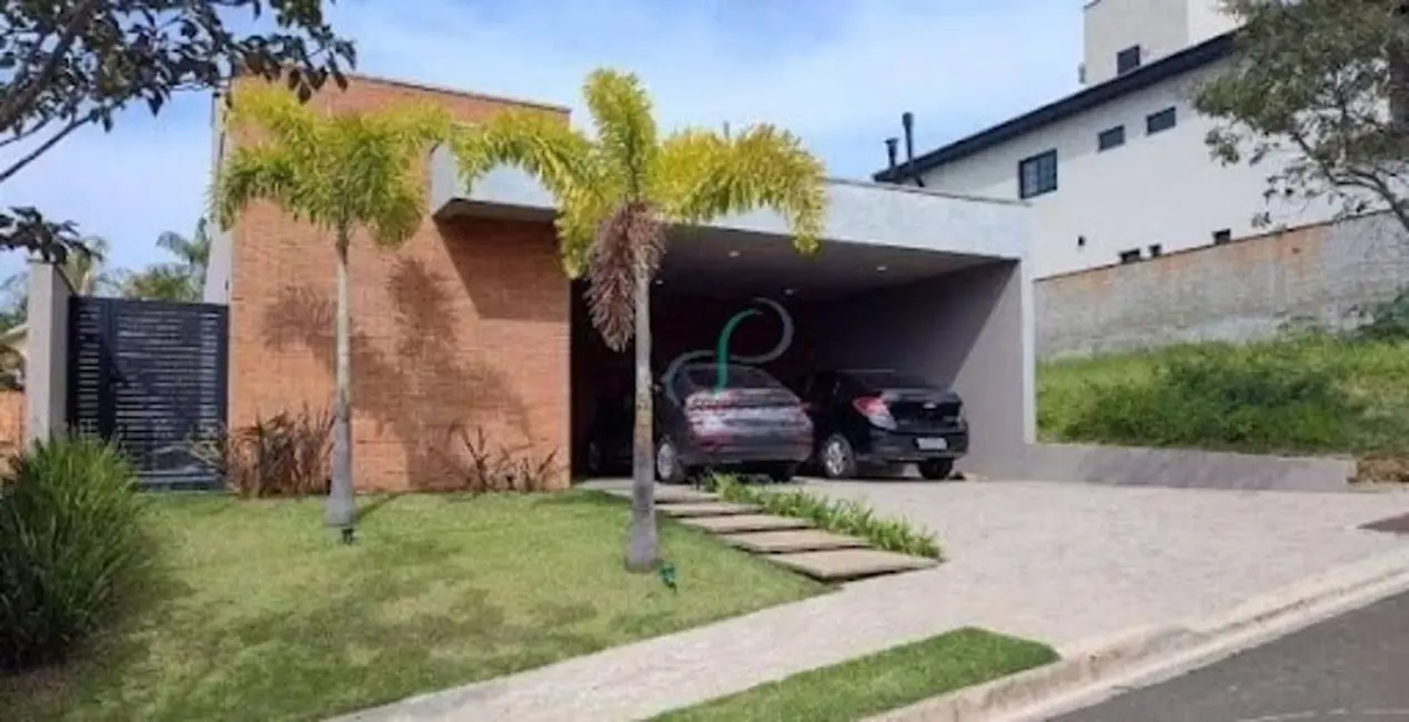 Foto 1 de Casa com 3 quartos à venda, 160m2 em Pinheiro, Valinhos - SP