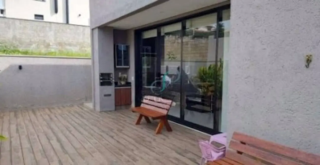 Foto 3 de Casa com 3 quartos à venda, 160m2 em Pinheiro, Valinhos - SP