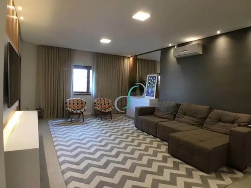 Foto 5 de Casa de Condomínio com 3 quartos à venda, 326m2 em Valinhos - SP