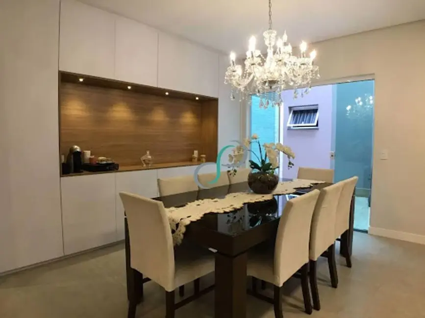 Foto 9 de Casa de Condomínio com 3 quartos à venda, 326m2 em Valinhos - SP