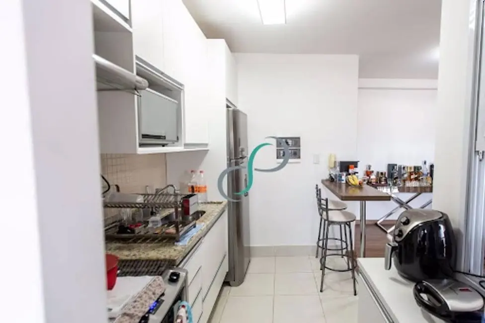 Foto 7 de Apartamento com 2 quartos à venda, 68m2 em Valinhos - SP