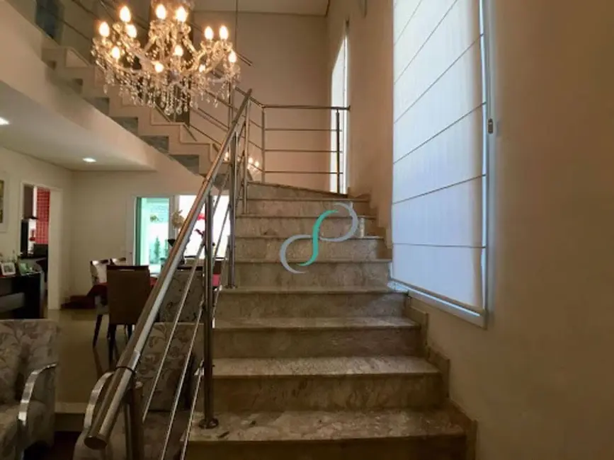 Casa de Condomínio com 4 quartos à venda, 311m2 em Jardim Lorena, Valinhos - SP - imagem 9 Foto 9 de Casa de Condomínio com 4 quartos à venda, 311m2 em Jardim Lorena, Valinhos - SP