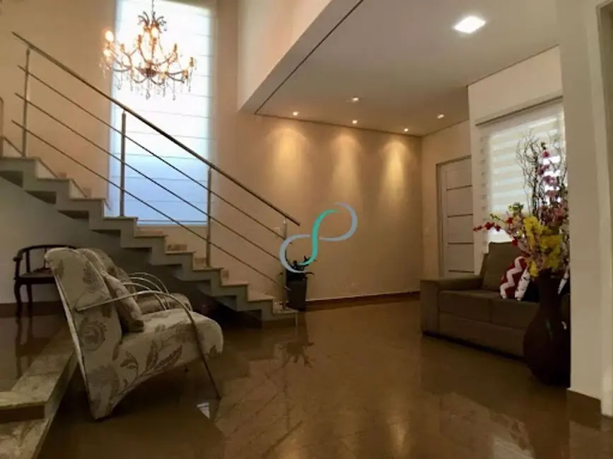 Casa de Condomínio com 4 quartos à venda, 311m2 em Jardim Lorena, Valinhos - SP - imagem 8 Foto 8 de Casa de Condomínio com 4 quartos à venda, 311m2 em Jardim Lorena, Valinhos - SP