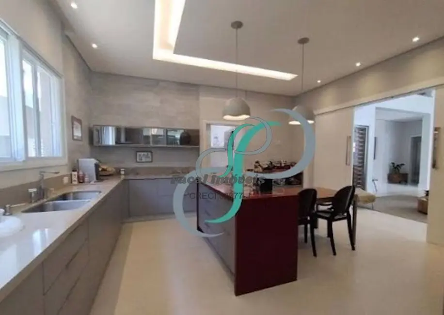 Foto 9 de Casa de Condomínio com 4 quartos à venda, 550m2 em Valinhos - SP