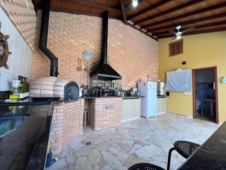 Foto 5 de Casa de Condomínio com 3 quartos à venda, 391m2 em Colinas dos Álamos, Valinhos - SP