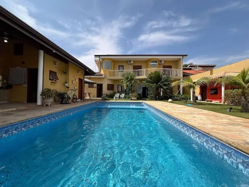 Foto 2 de Casa de Condomínio com 3 quartos à venda, 391m2 em Colinas dos Álamos, Valinhos - SP