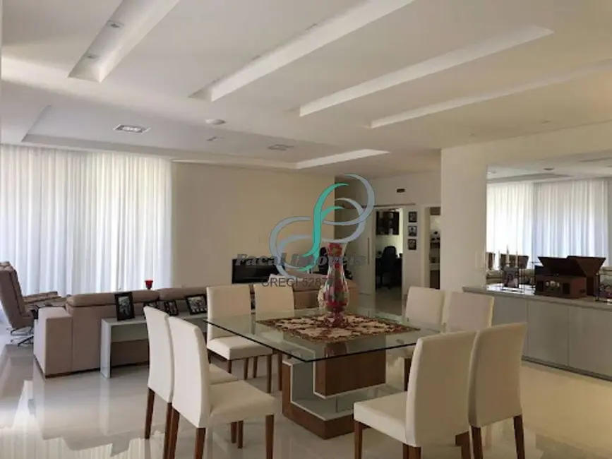Foto 8 de Casa de Condomínio com 4 quartos à venda, 590m2 em Valinhos - SP
