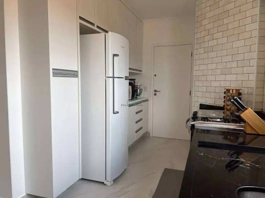 Foto 9 de Apartamento com 3 quartos à venda, 130m2 em Vila Embaré, Valinhos - SP