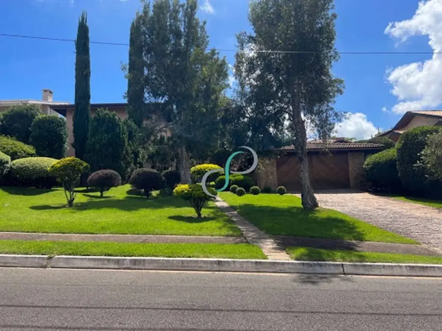 Foto 1 de Casa com 4 quartos à venda, 354m2 em Valinhos - SP