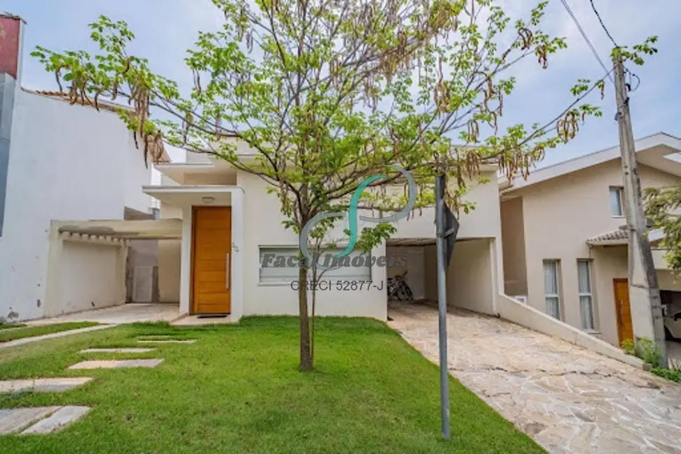 Foto 2 de Casa com 4 quartos à venda, 238m2 em Bosque, Vinhedo - SP