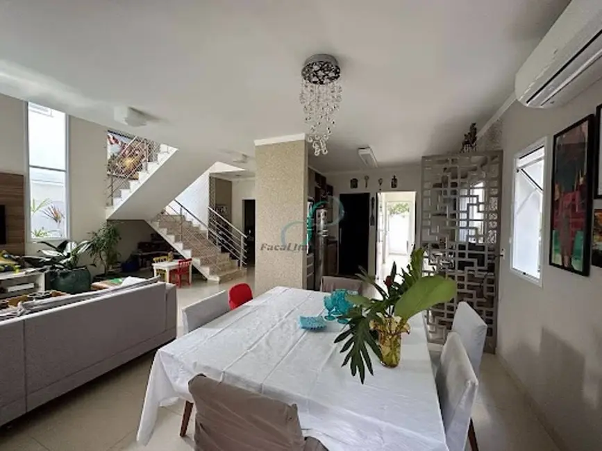 Foto 3 de Casa com 3 quartos à venda, 185m2 em Vinhedo - SP
