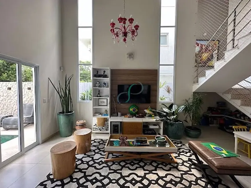 Foto 5 de Casa com 3 quartos à venda, 185m2 em Vinhedo - SP