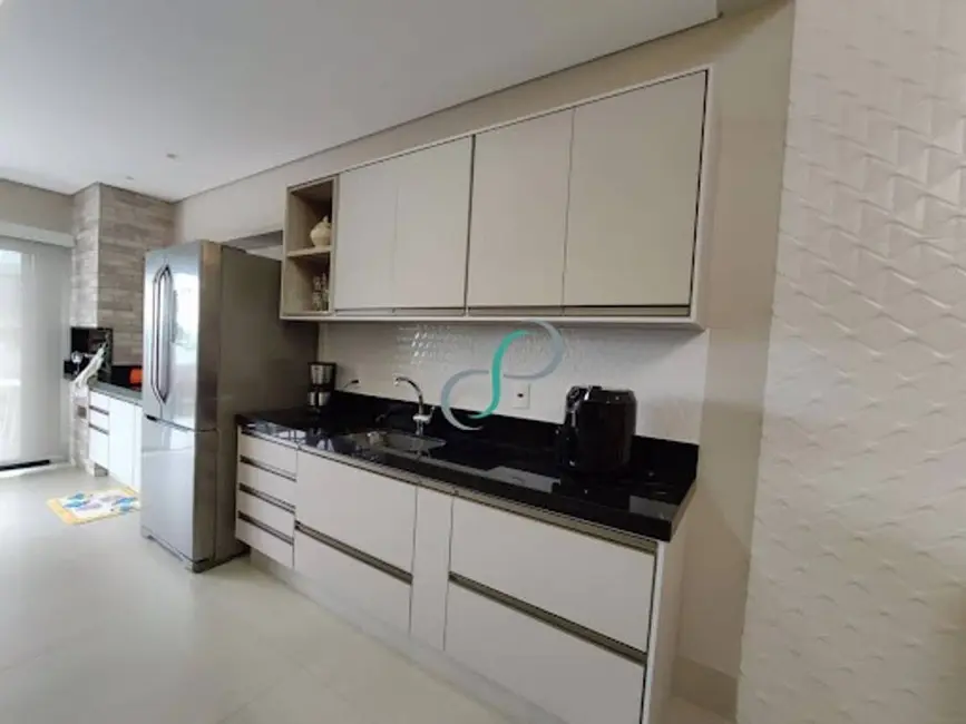 Foto 8 de Casa com 3 quartos à venda, 190m2 em Valinhos - SP
