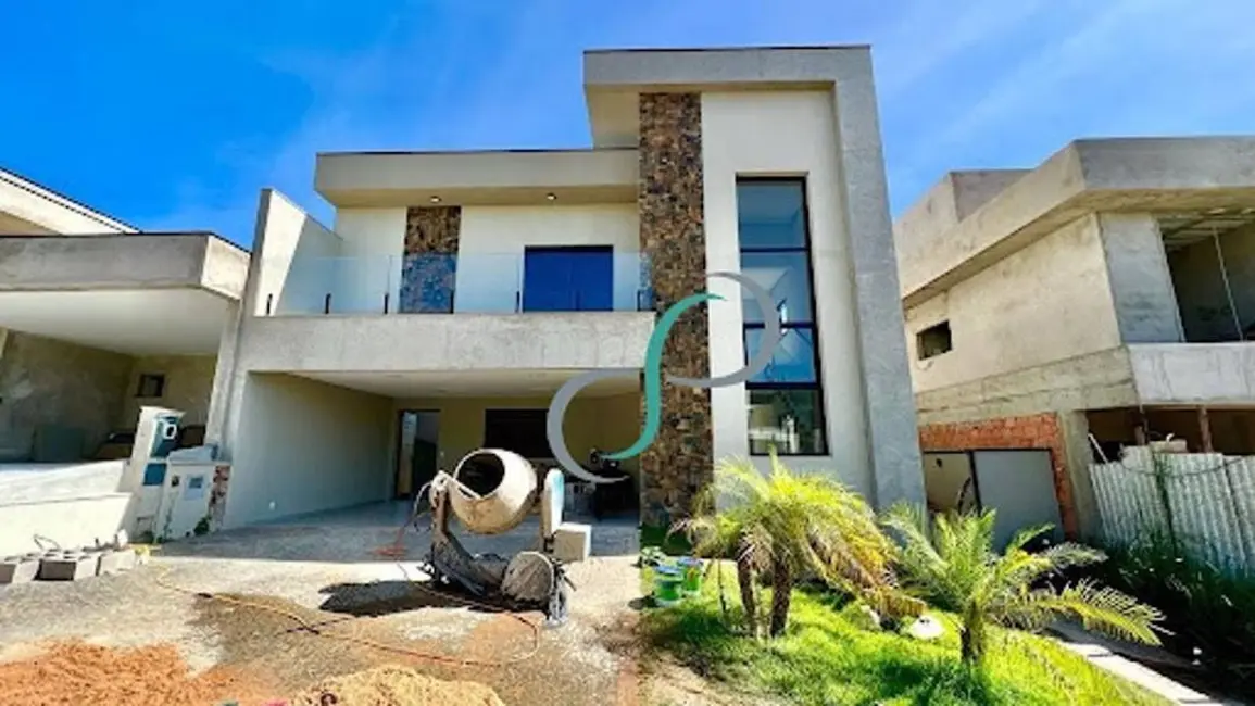 Foto 2 de Casa com 4 quartos à venda, 243m2 em Valinhos - SP