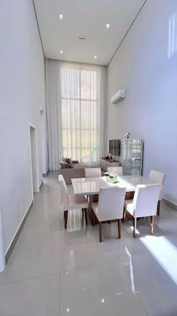 Foto 6 de Casa com 3 quartos à venda, 175m2 em Valinhos - SP