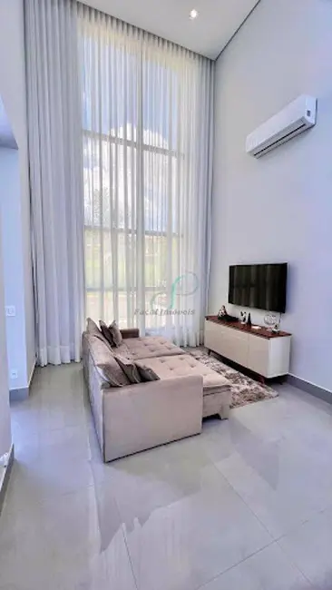 Foto 5 de Casa com 3 quartos à venda, 175m2 em Valinhos - SP